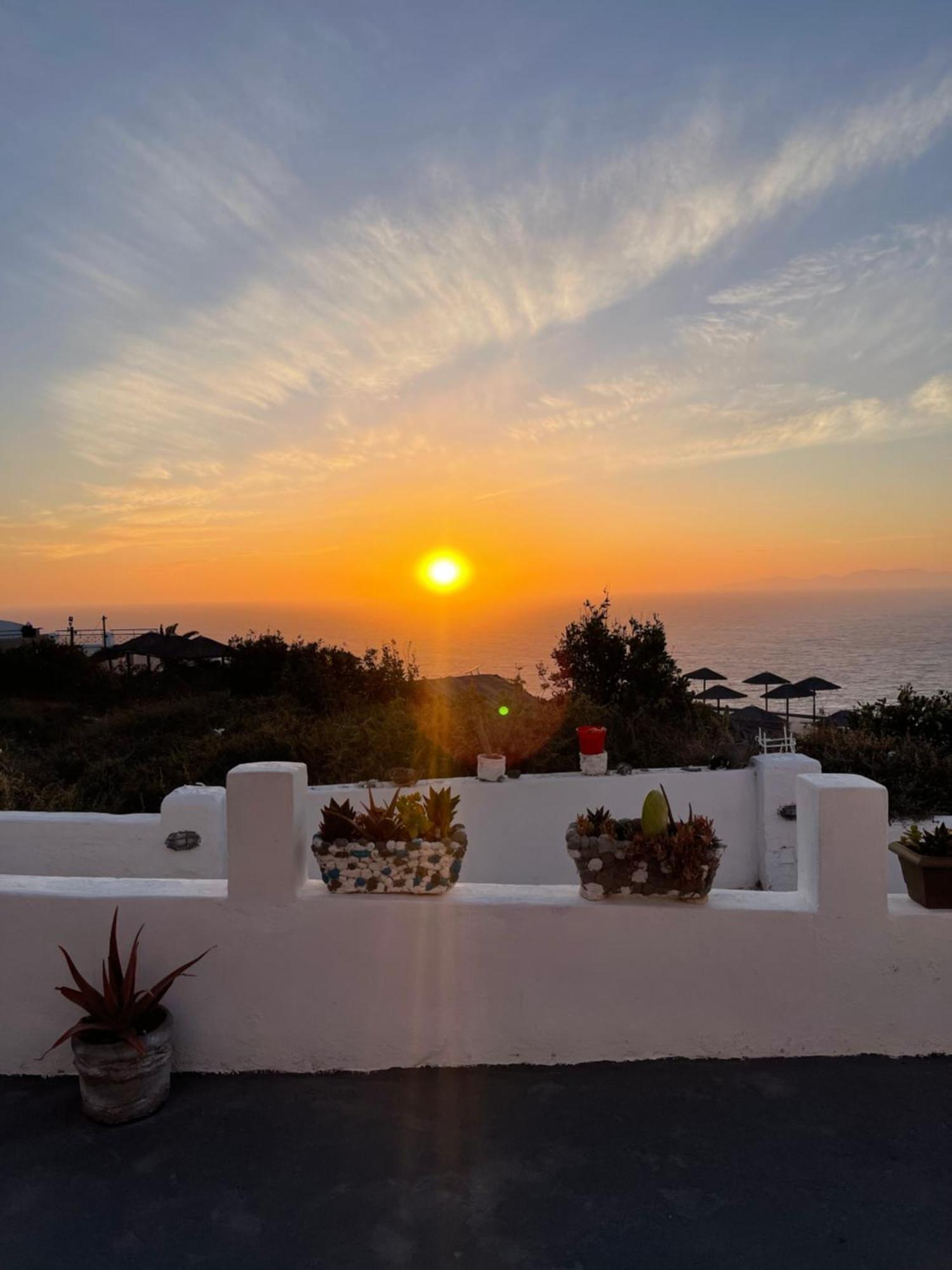 Вилла Oia Sunset House Pothitou Экстерьер фото